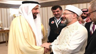 Diyanet İşleri Başkanı Erbaş, Ciddede Büyük Hac Sempozyumuna katıldı