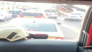 Diyarbakırda yoğun trafik itfaiye ekiplerini engelledi