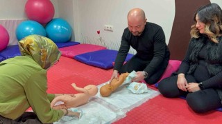 Doğru bilinen yanlışları, gebe okulunda öğrendiler