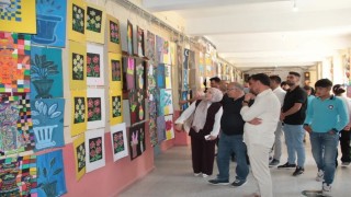 Doğubayazıtta öğrencilerin sanat yolculuğu sergiyle taçlandı