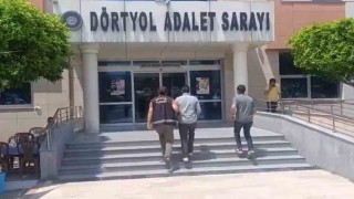 Dörtyolda hapis cezasıyla aranan 4 kişi yakalandı