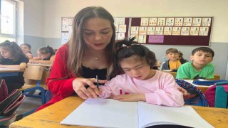 Down sendromlu diye okula gönderilmedi, bir öğretmen hayatını değiştirdi