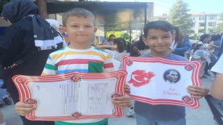 Düzcede 76 bin 838 öğrenci karne sevinci yaşadı