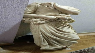 Edirnede başsız heykel operasyonu: 3 şüpheli hakkında işlem başlatıldı