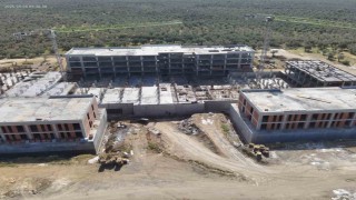 Edremitte 300 yataklı yeni devlet hastanesi inşaatı yükseliyor