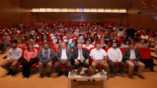 Eğitimde dijital dönüşüm ve yapay zekâ teknolojileri Bursada ele alındı