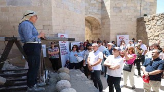 Elazığda bilim, tarih ve kültür Harput Kalesinde buluştu