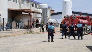 Elazığda gaz dolum tesisinde patlama: 3 kişi gazdan etkilendi