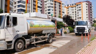 Elazığda mahalle temizlik çalışmaları sürüyor