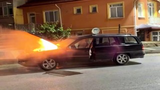 Emette seyir halindeki araçta yangın