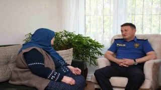 Emniyet Müdürü Baybaba, şehit annesini ziyaret etti