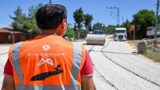 Erdemli kırsalındaki yollar yenileniyor