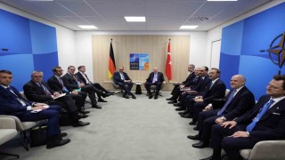 Erdoğan, Laheyde Almanya Başbakanı Merz ile görüştü