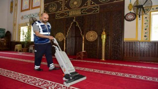 Esenyurt Belediyesinden Kurban Bayramı öncesi temizlik seferberliği