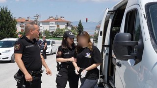 Evinin kapısında öldürülen Özge Bedir cinayetine 3 tutuklama