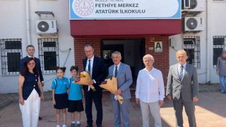 Fethiyede 32 bin 692 öğrenci karne heyecanı yaşadı