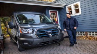 Ford Transit 60ıncı yaşını kutluyor