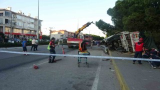 Freni patlayan kamyon ortalığı savaş alanına çevirdi: 4 yaralı
