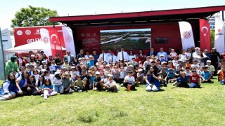 ‘Geleneksel Oyun Tırı Söğütte çocuklarla buluştu