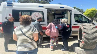 Genç kıza otomobil çarptı