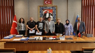 Gönüllü sanatçılara teşekkür belgesi