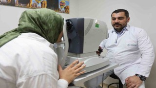 Göz Hastalıkları Uzmanı Dr. Cebrayilov: Gözleri fazla ovuşturmak kornea dokusunun incelmesine neden olur