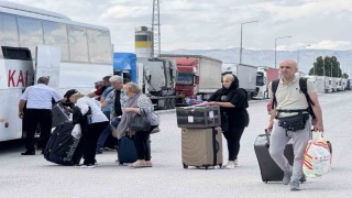 Gürbulak Sınır Kapısında hava sahası etkisi: Karayolu tercih ediliyor