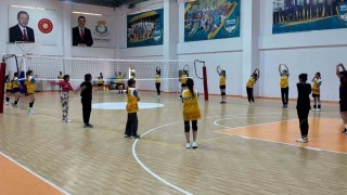 Haliliye Belediyesi salon sporlarıyla gençleri geleceğe hazırlıyor