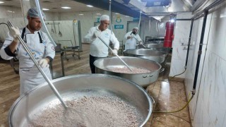 Haliliyede ihtiyaç sahiplerine sıcak yemek hizmeti
