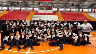 Halk oyunları yarışmasında Erzincangücü Spor Kulübü, gençler ve büyükler kategorisinde şampiyon oldu