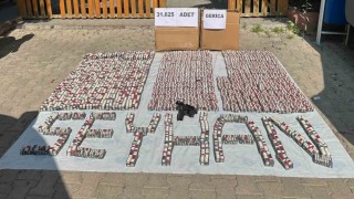 Hapisteki kardeşinin aracını uyuşturucu deposu yaptı: 31 bin 625 hap ele geçirildi