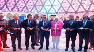 Hayat Boyu Öğrenme Yıl Sonu Sergisinin açılış töreni yapıldı