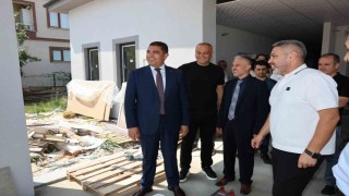 Hayırseverler tarafından yaptırılıyor