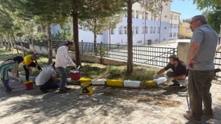 Hisarcıkta fedakar öğretmenler okul bahçesini güzelleştirdi