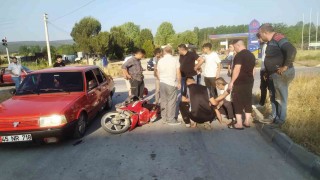 Hisarcıkta otomobil ile motosikletle çarpıştı: 1 yaralı
