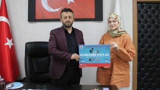 Hukuk Öğrencisi Umre Ödülünü Filistin’e Kurban Bağışı Yaptı