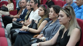 “İhracatın E-Hali” Etkinliğiyle Girişimcilere E-İhracatın Püf Noktaları Anlatıldı