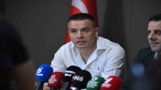 İnegölsporda İsmail Güldüren dönemi resmen başladı