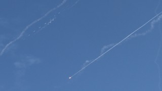 İran, ABD saldırısı sonrası İsrailin 10 noktasını füzelerle hedef aldı: 16 yaralı