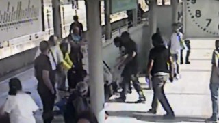 İZBAN güvenlik çalışanının öldüğü arbede anı kamerada