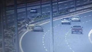 İzmirde 1 kişinin öldüğü feci kaza kamerada