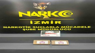 İzmirde 2 kilo 300 gram kokain ele geçirildi
