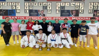 Judoda 12 madalya