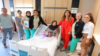 Kadın hastalıklarına V-Notes tekniğiyle ameliyat