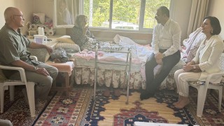 Kadirli Kaymakamı Dolu'dan Örnek Ailelere Anlamlı Ziyaret