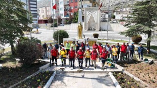 Kahramanmaraş Büyükşehir Belediyesinden, Elbistanda temizlik seferberliği