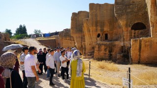 Kahramanmaraşlı Gençler Mardin’de Kültürel Yolculuğa Çıktı