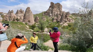 Kapadokya bölgesinde turist sayısı yüzde 4, balonla uçan yolcu sayısı da yüzde 19 arttı