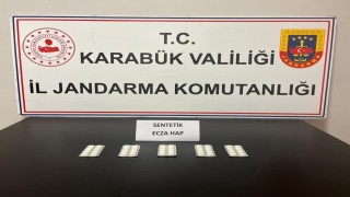 Karabükte 50 adet sentetik ecza yakalandı