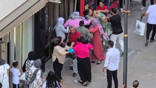 Karabükte kadınların saç saça kavgası kamerada